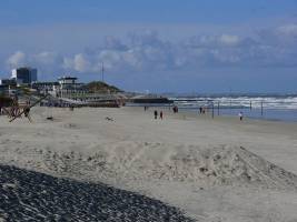 Geniessen Sie den Strand und die Meeresbriese bei Wind und Wetter